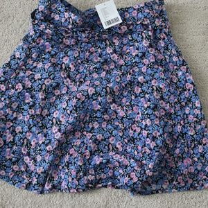 NEW Urban outfitters floral skirt XS